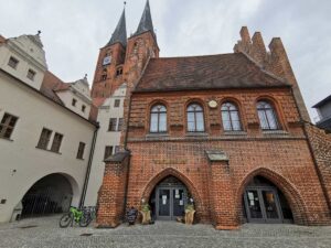 Gerichtslaube aus dem 14. Jahrhundert